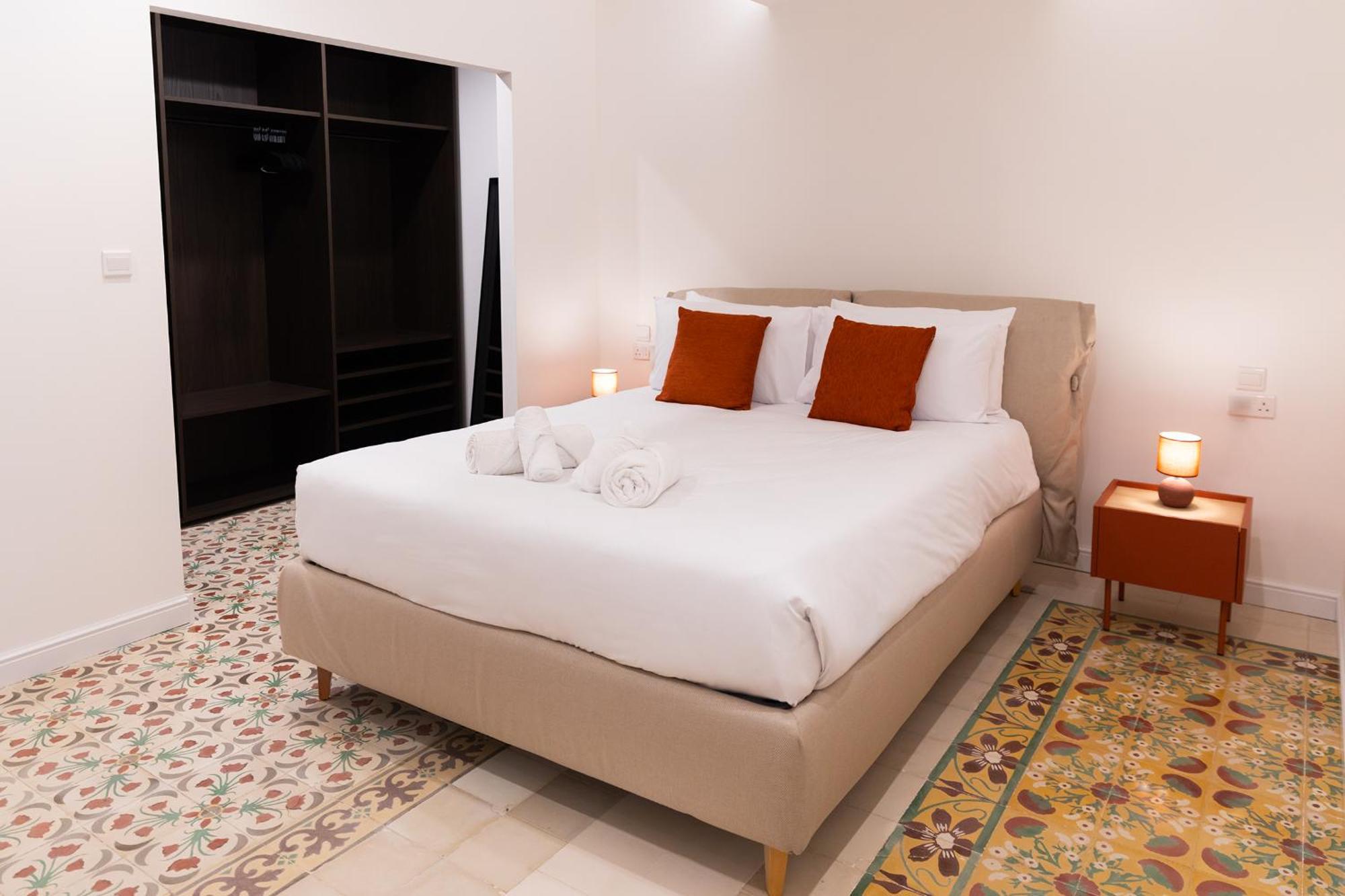 Florette Suite Designer Finish With Stunning Lounge Terrace By Arcobnb Il-Furjana Ngoại thất bức ảnh