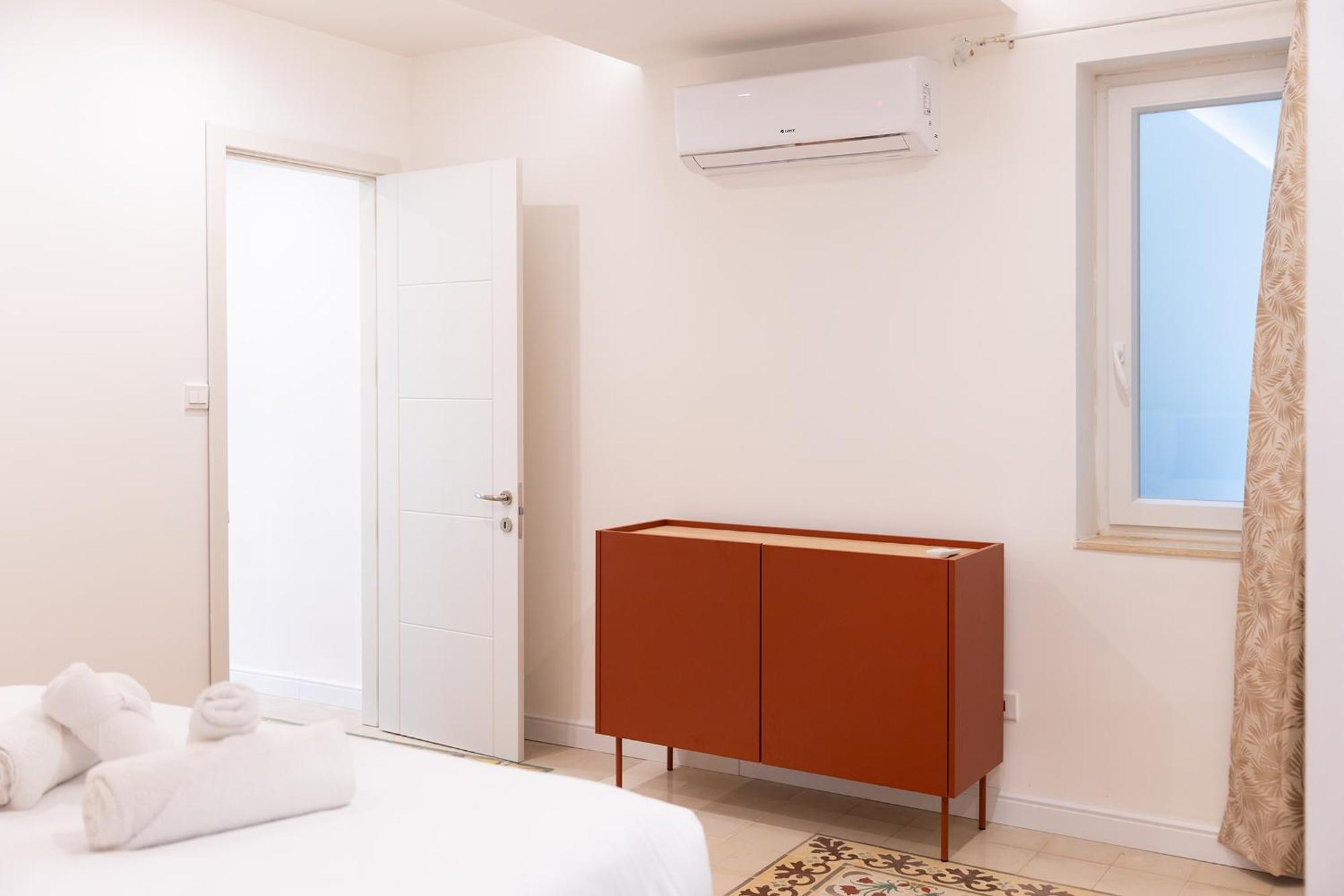 Florette Suite Designer Finish With Stunning Lounge Terrace By Arcobnb Il-Furjana Ngoại thất bức ảnh