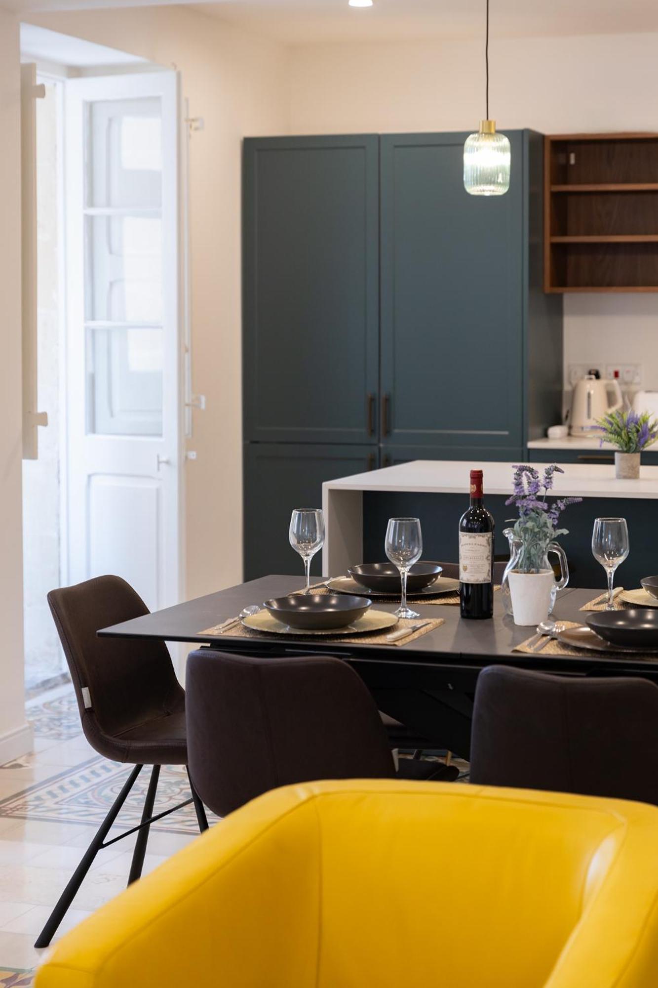 Florette Suite Designer Finish With Stunning Lounge Terrace By Arcobnb Il-Furjana Ngoại thất bức ảnh