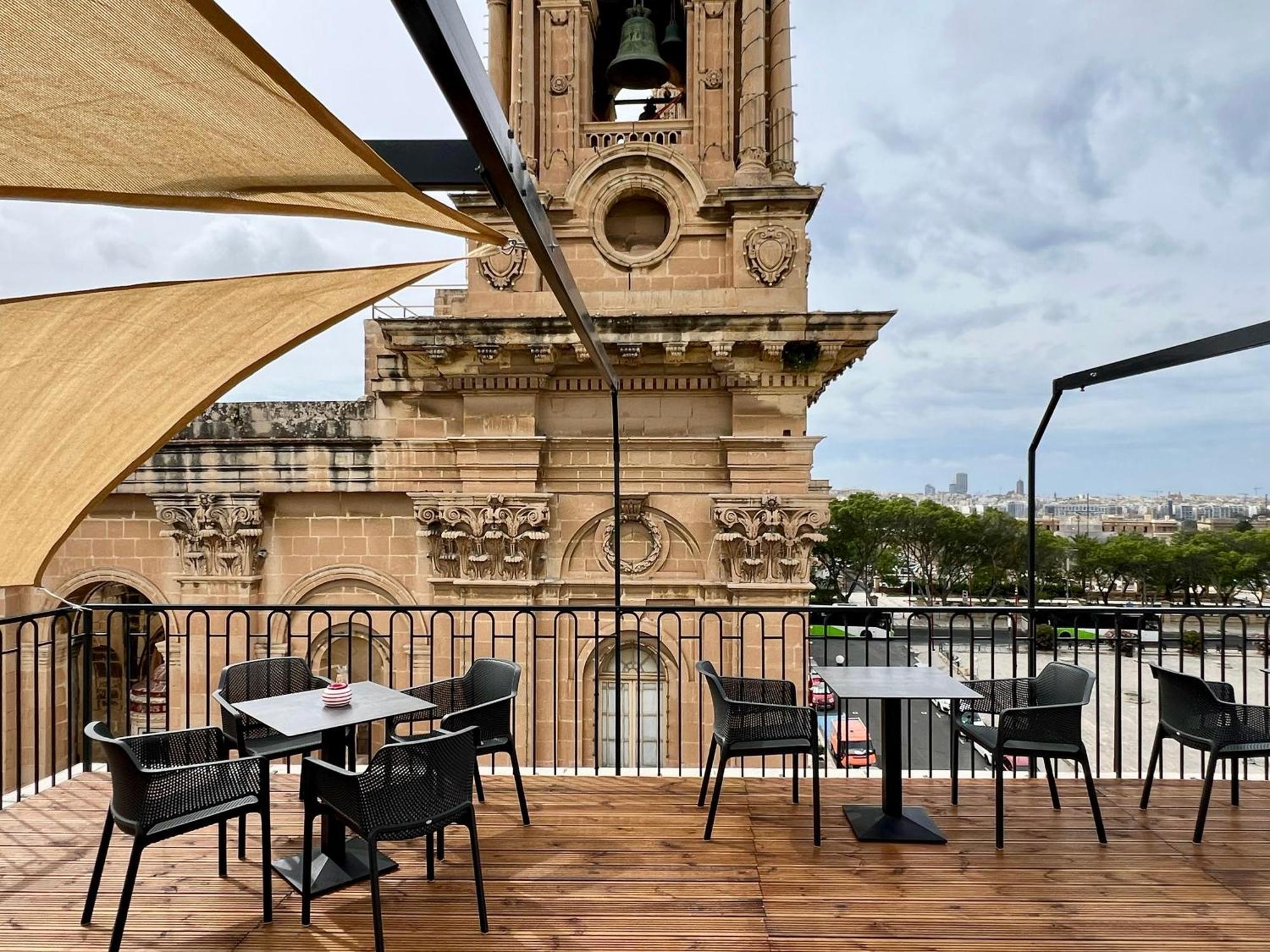 Florette Suite Designer Finish With Stunning Lounge Terrace By Arcobnb Il-Furjana Ngoại thất bức ảnh